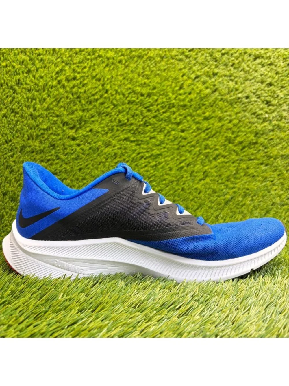 Nike Quest 3 Mens Size 10 Blue Black Athletic Running Walking Shoes Sneakers
